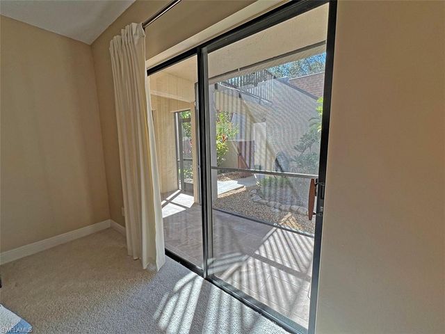 15400 Cedarwood LN # 102, Naples, FL 34110