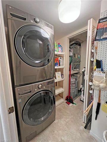 15400 Cedarwood LN # 102, Naples, FL 34110