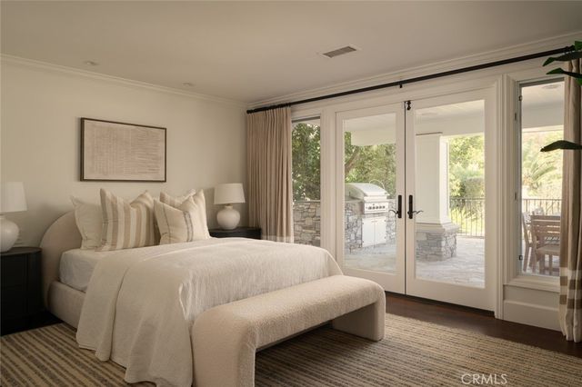 2 Royal Saint George Road, Newport Beach, CA 92660