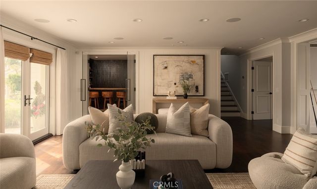 2 Royal Saint George Road, Newport Beach, CA 92660