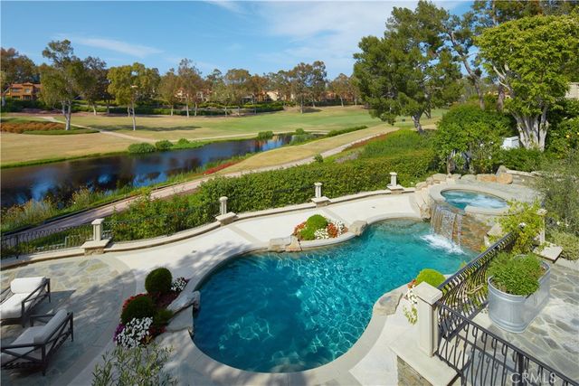 2 Royal Saint George Road, Newport Beach, CA 92660