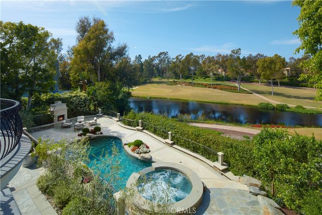 2 Royal Saint George Road, Newport Beach, CA 92660