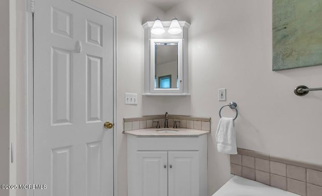 221 Harrison Avenue, Oakhurst, NJ 07755