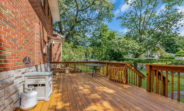 221 Harrison Avenue, Oakhurst, NJ 07755