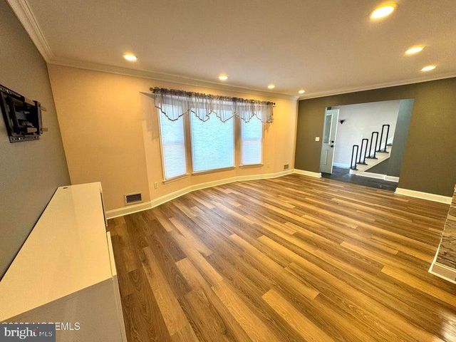 45 DORCHESTER DR, Toms River, NJ 08753