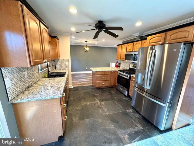 45 DORCHESTER DR, Toms River, NJ 08753