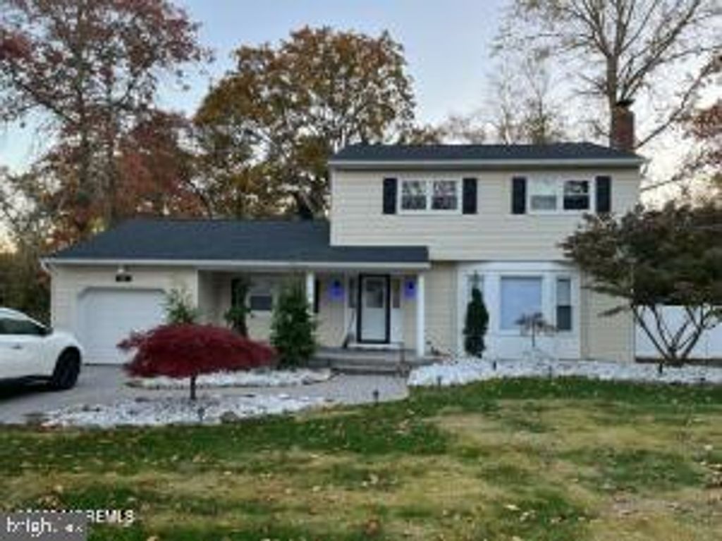 45 DORCHESTER DR, Toms River, NJ 08753