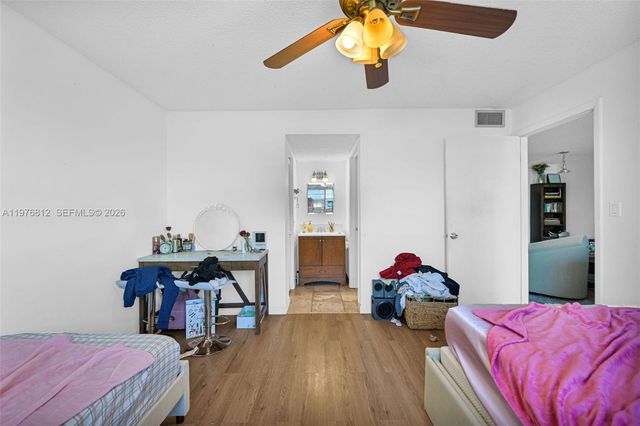 1150 Collins Ave 405, Miami Beach, FL 33139