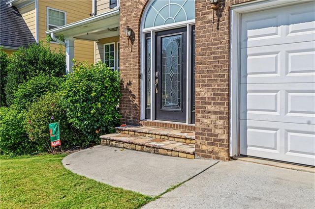 1581 Edgeley Way, Lawrenceville, GA 30044