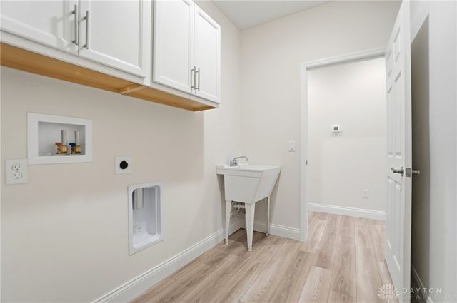 4202 Ellason Court, Dayton, OH 45440