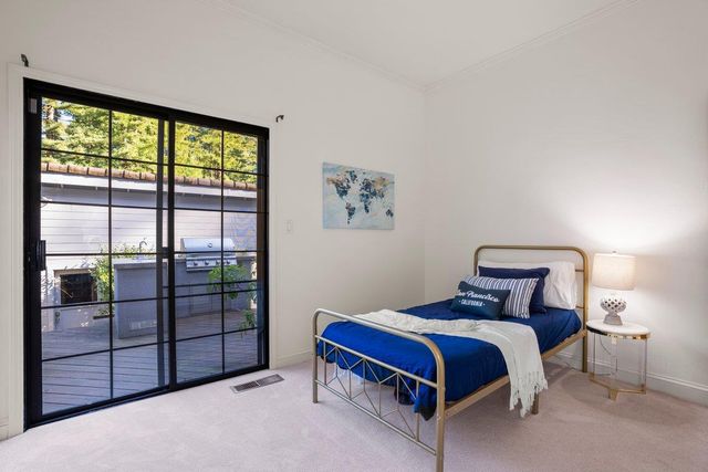 22116 Call Of The Wild Road, Los Gatos, CA 95033