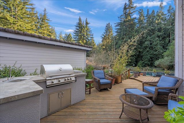 22116 Call Of The Wild Road, Los Gatos, CA 95033