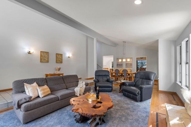 22116 Call Of The Wild Road, Los Gatos, CA 95033