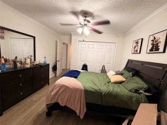 2501 Gulf Freeway 4A, Dickinson, TX 77539