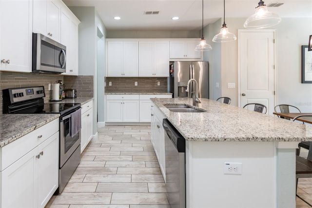17847 ALTHEA BLUE PLACE, Lutz, FL 33558