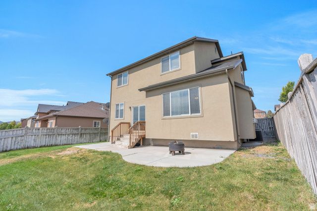 8832 N JEFFERSON DR, Eagle Mountain, UT 84005
