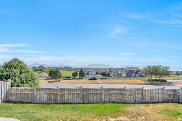 8832 N JEFFERSON DR, Eagle Mountain, UT 84005