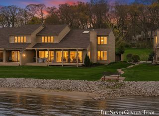 15780 N Prospect Point Drive, Spring Lake Twp, MI 49456