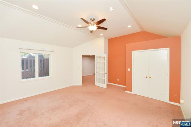 38 Griswold Place, Glen Rock, NJ 07452