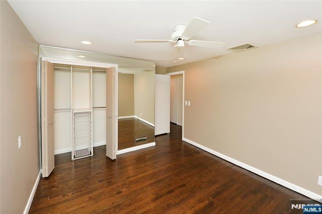 38 Griswold Place, Glen Rock, NJ 07452