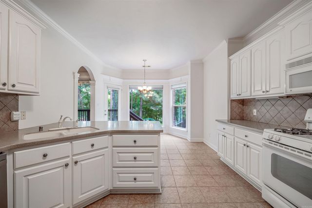 133 Hibiscus Drive, Maumelle, AR 72113