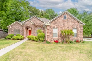 133 Hibiscus Drive, Maumelle, AR 72113