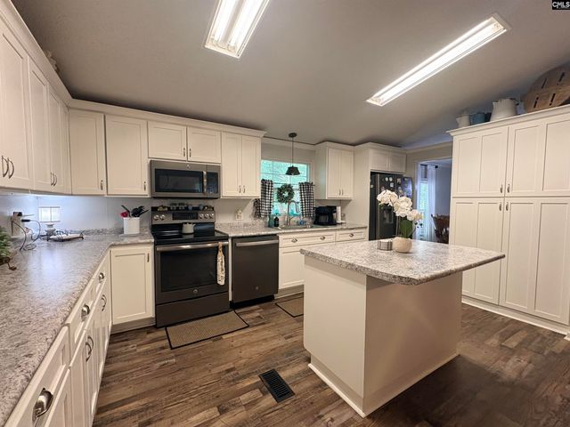 930 Peach Festival Road, Gilbert, SC 29054