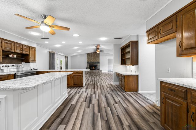 1821 Azalea St, Gilmer, TX 75644