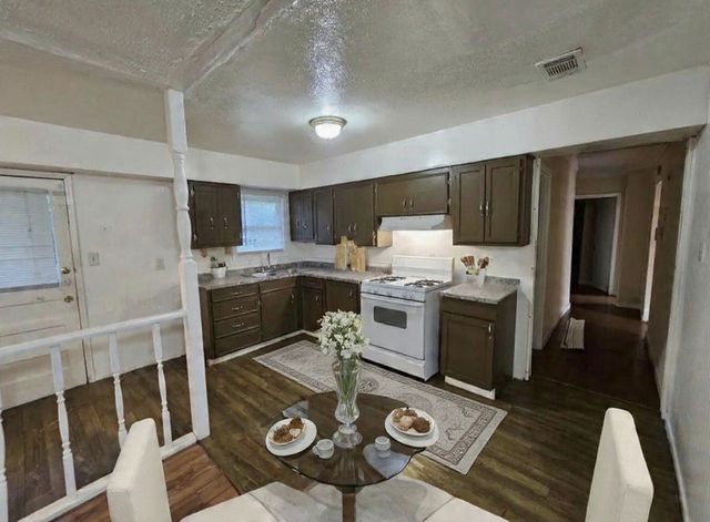 118 Fielding Drive, Mesquite, TX 75149