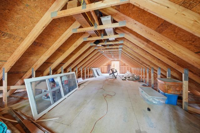 28 Chelsea Court, Henniker, NH 03242