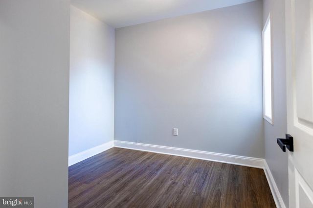 820 N MONROE ST, Baltimore, MD 21217