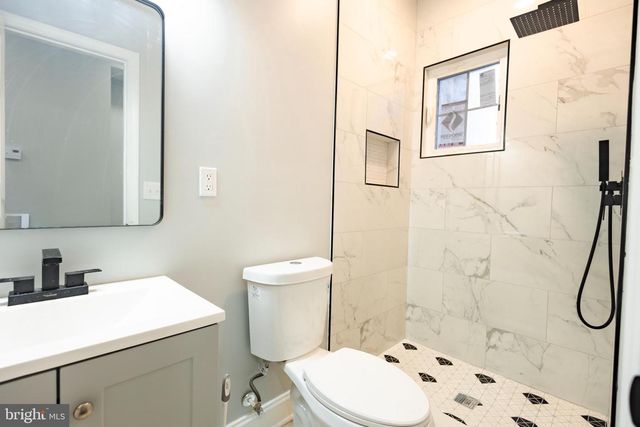 820 N MONROE ST, Baltimore, MD 21217