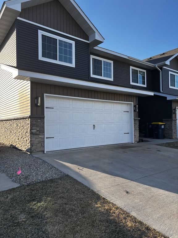 25894 Cardinal Street, Elko New Market, MN 55054