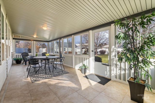 4222 S Skyridge Way, Boise, ID 83709