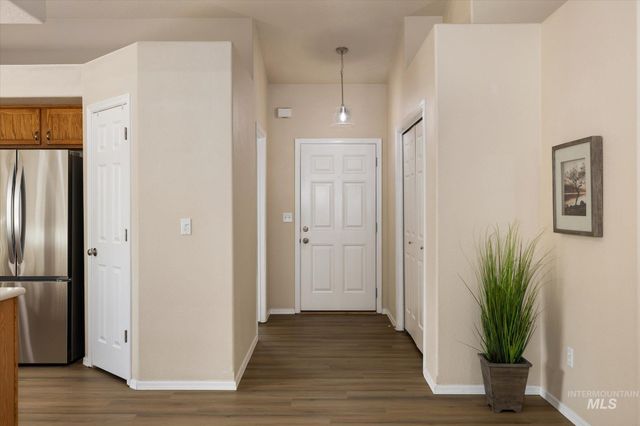 4222 S Skyridge Way, Boise, ID 83709