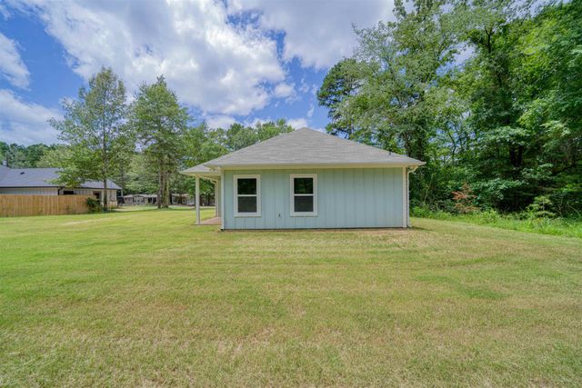 6139 Eastwood, Gilmer, TX 75645