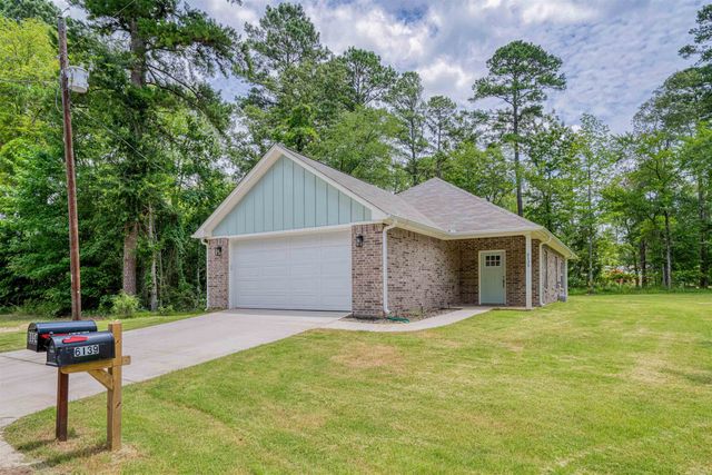 6139 Eastwood, Gilmer, TX 75645