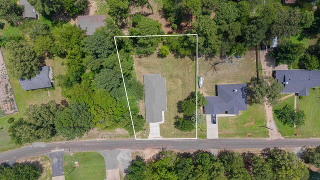 6139 Eastwood, Gilmer, TX 75645