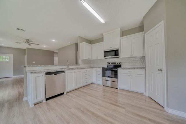 6139 Eastwood, Gilmer, TX 75645