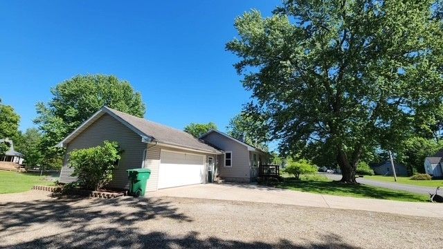 3317 DYNES Avenue, Erie, PA 16510