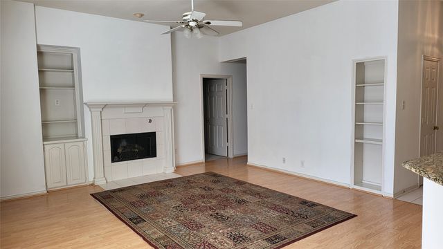 1000 Dartmouth Drive, Lewisville, TX 75067