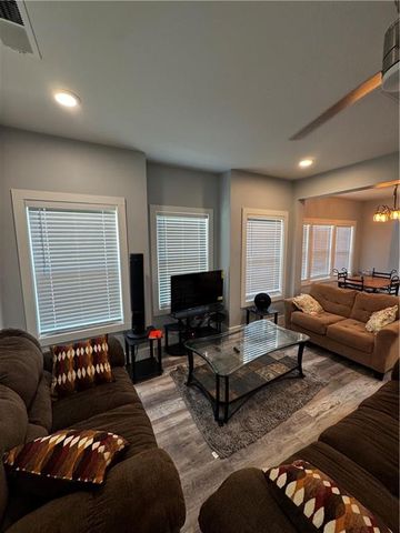 3898 KING ARTHUR SW Road, Atlanta, GA 30331