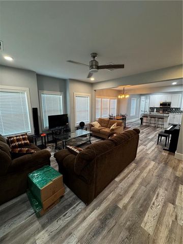 3898 KING ARTHUR SW Road, Atlanta, GA 30331