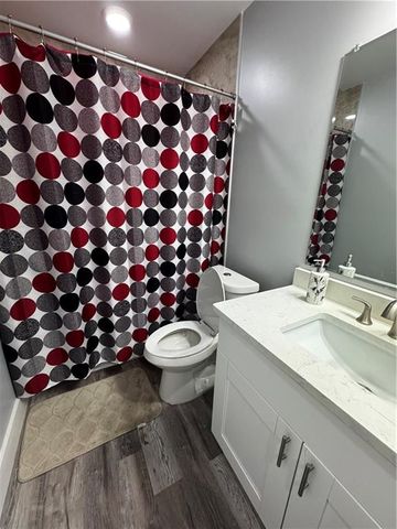 3898 KING ARTHUR SW Road, Atlanta, GA 30331