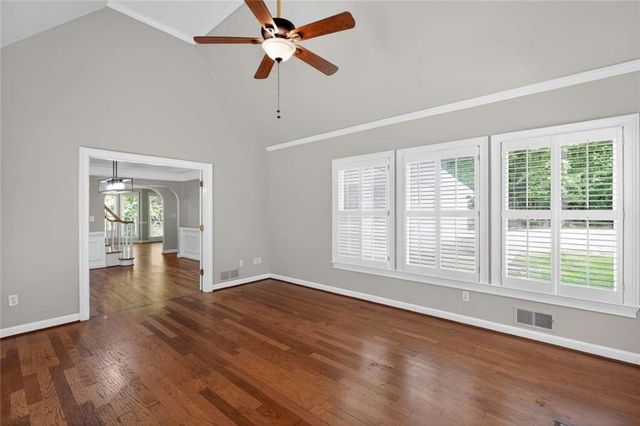 185 Courtland Drive, Fayetteville, GA 30215