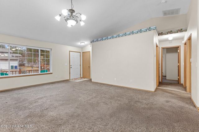 3163 N 12th ST, Coeur D'alene, ID 83815