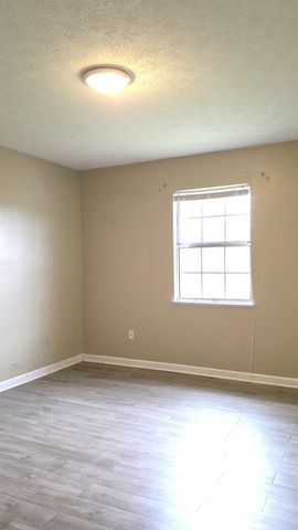1313 Riva Court, Panama City, FL 32404