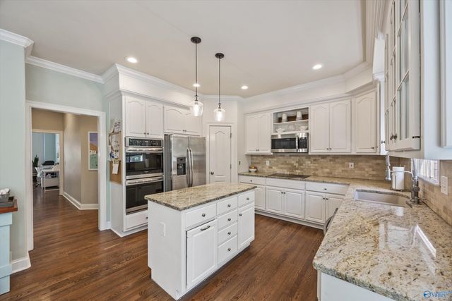 11005 Stone Mountain Drive, Huntsville, AL 35803