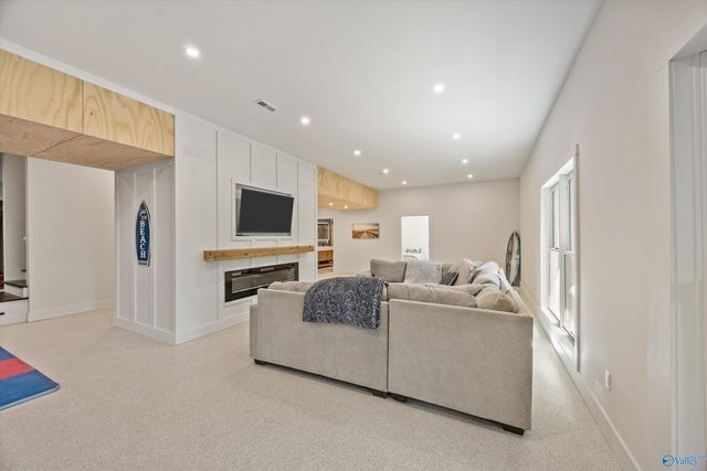 11005 Stone Mountain Drive, Huntsville, AL 35803