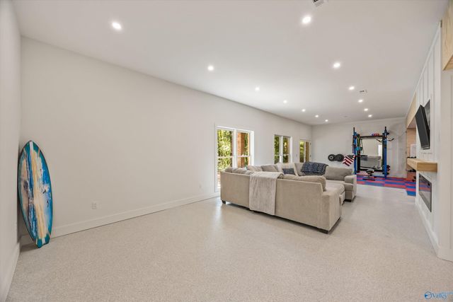 11005 Stone Mountain Drive, Huntsville, AL 35803